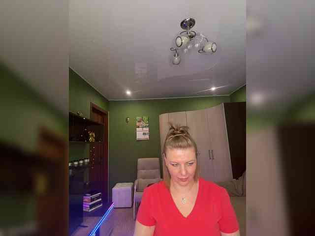 Veronika_Gold webcam