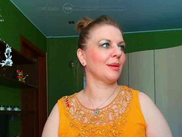 Veronika_Gold webcam
