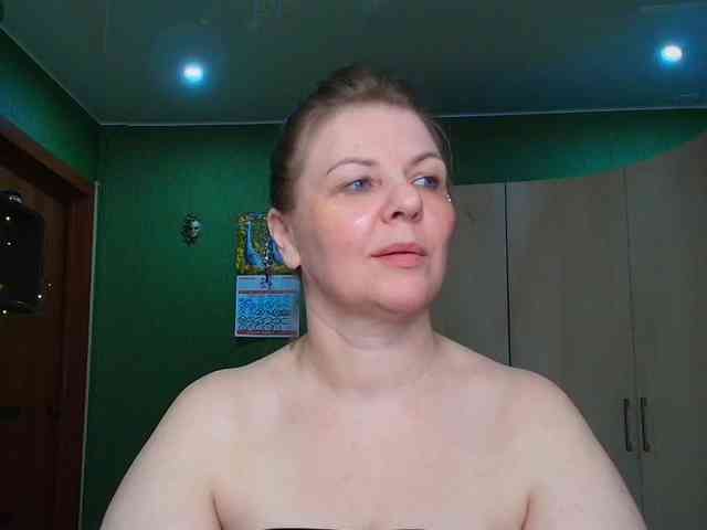 Veronika_Gold webcam