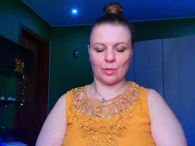 Veronika_Gold webcam