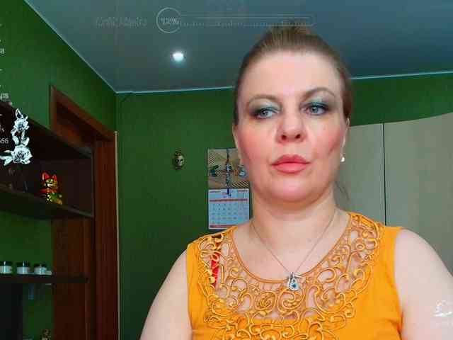Veronika_Gold webcam