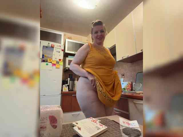 Veronika_Gold webcam