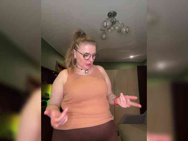 Veronika_Gold webcam