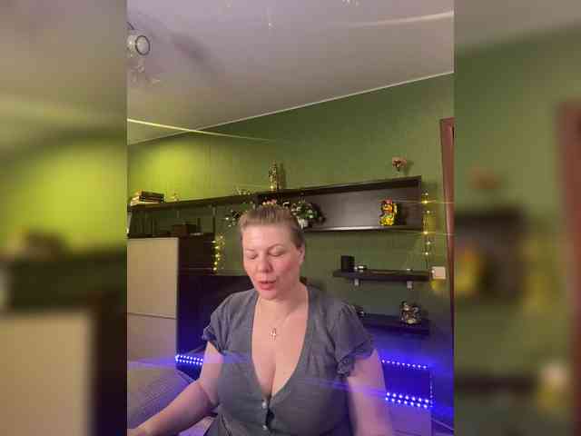 Veronika_Gold webcam