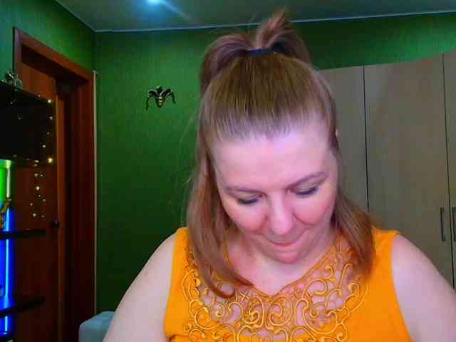 Veronika_Gold webcam