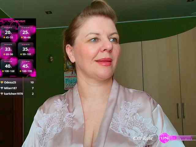Veronika_Gold webcam