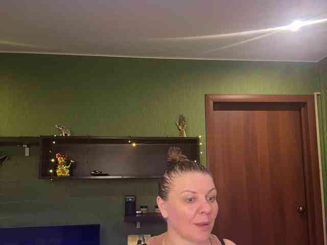 Veronika_Gold webcam