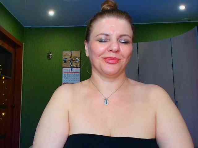 Veronika_Gold webcam