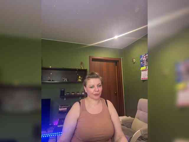 Veronika_Gold webcam