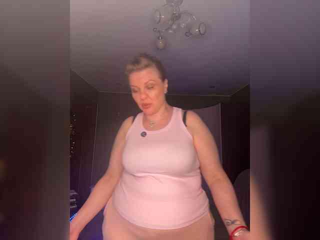 Veronika_Gold webcam