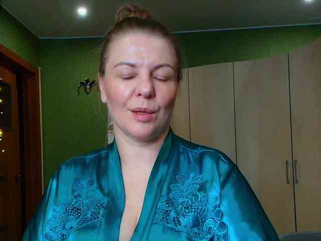 Veronika_Gold webcam