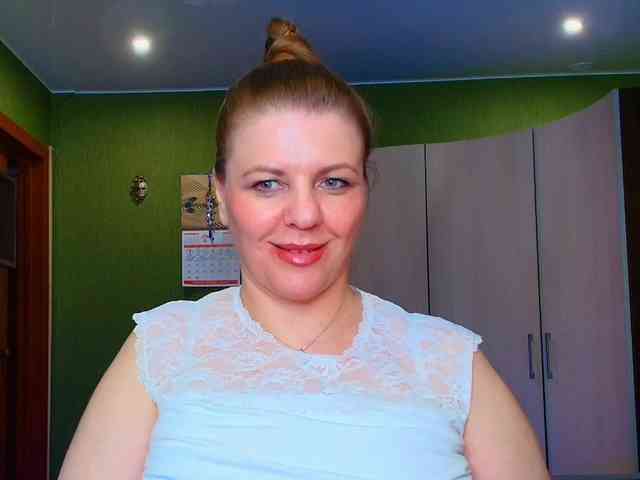 Veronika_Gold webcam