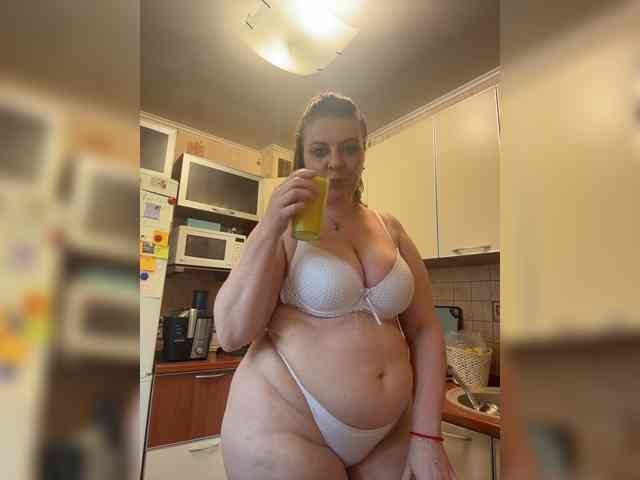 Veronika_Gold webcam