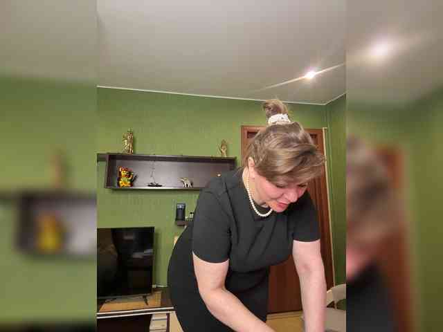 Veronika_Gold webcam