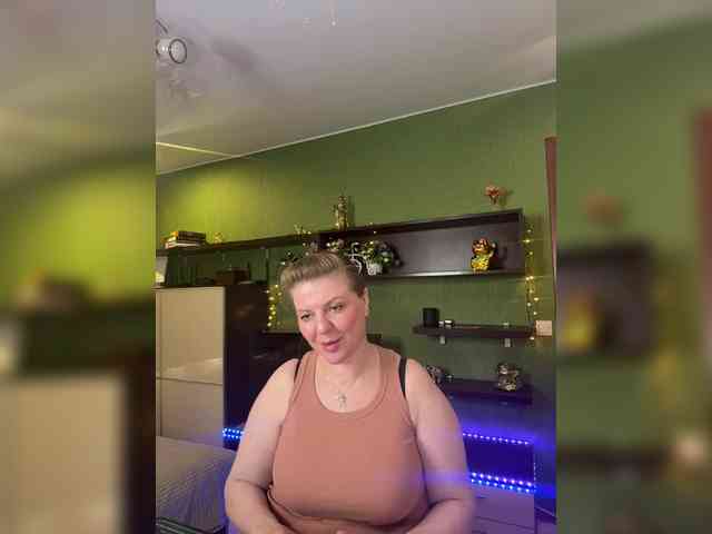 Veronika_Gold webcam