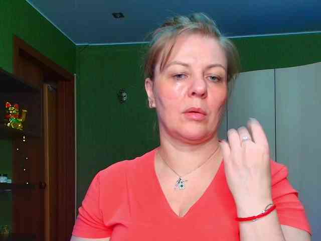 Veronika_Gold webcam