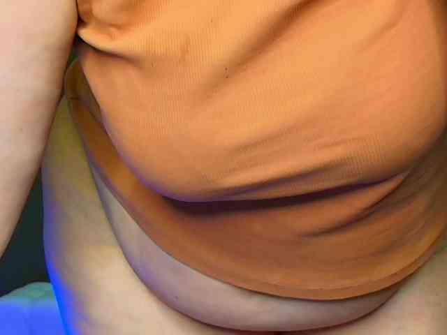 モデル: Veronika_Gold