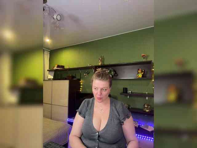 Veronika_Gold webcam