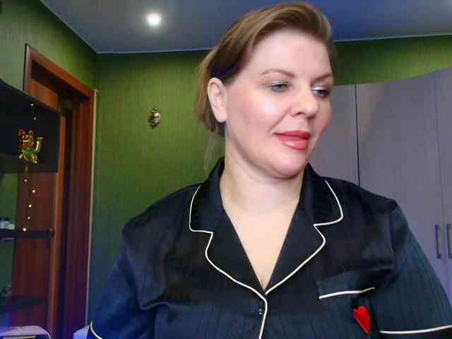 Veronika_Gold webcam