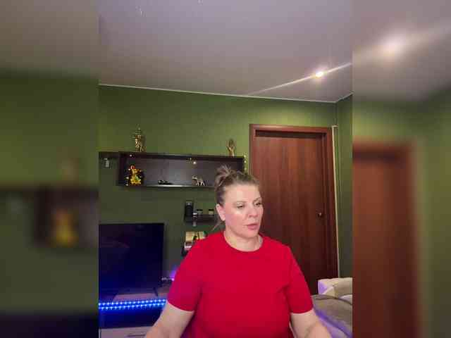 Veronika_Gold webcam