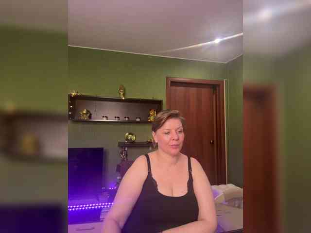 Veronika_Gold webcam