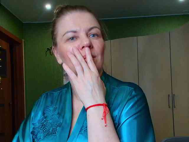 Veronika_Gold webcam