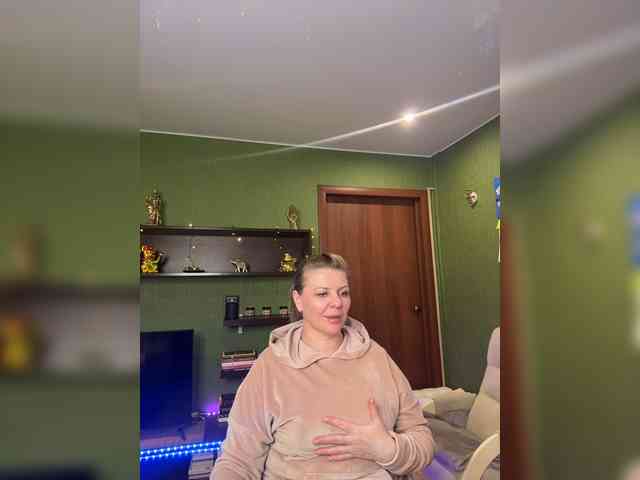 Veronika_Gold webcam