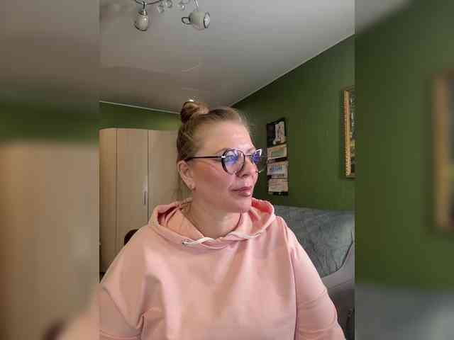 Veronika_Gold webcam