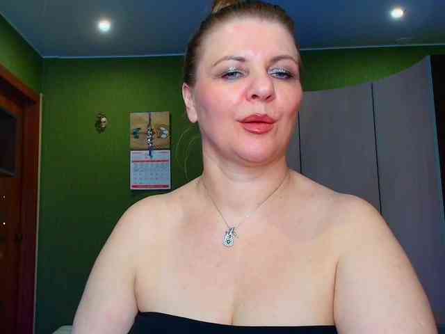 Veronika_Gold webcam