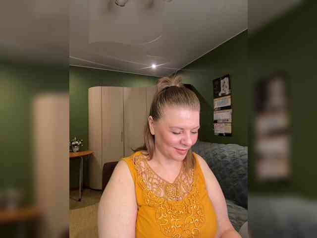 Veronika_Gold webcam