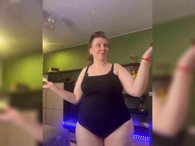 Veronika_Gold webcam