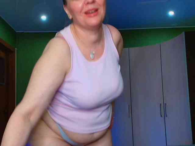 Veronika_Gold webcam