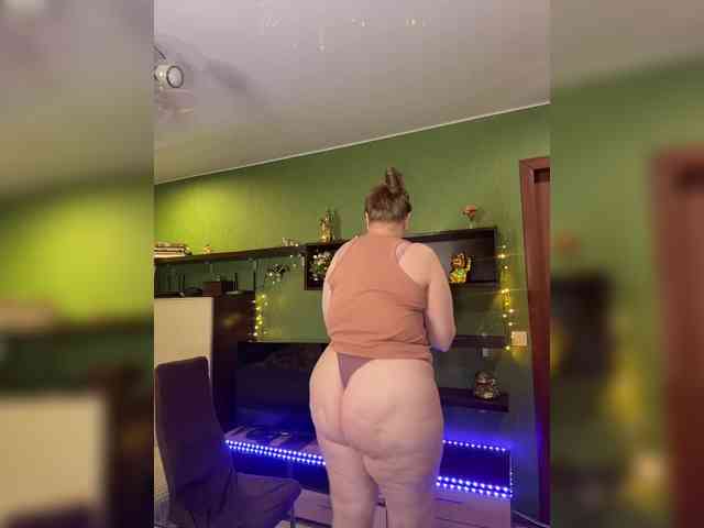 Veronika_Gold webcam