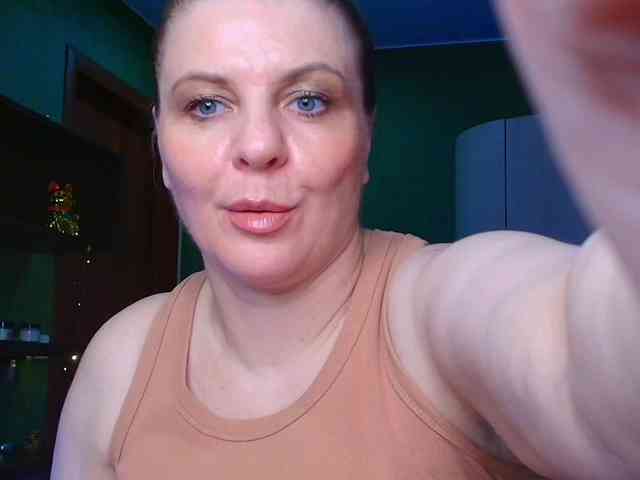 Veronika_Gold webcam