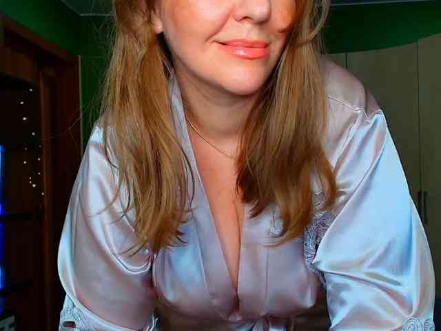 Veronika_Gold webcam