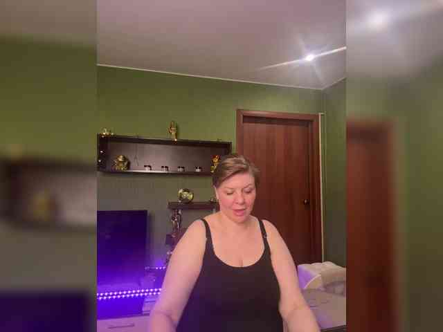 Veronika_Gold webcam