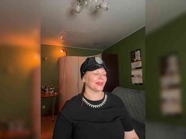 Veronika_Gold webcam
