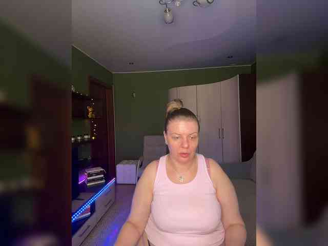 Veronika_Gold webcam