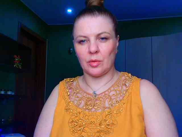 Veronika_Gold webcam