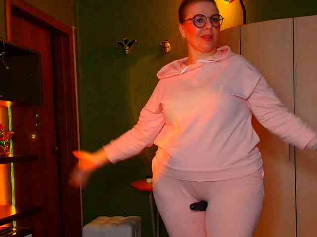 Veronika_Gold webcam
