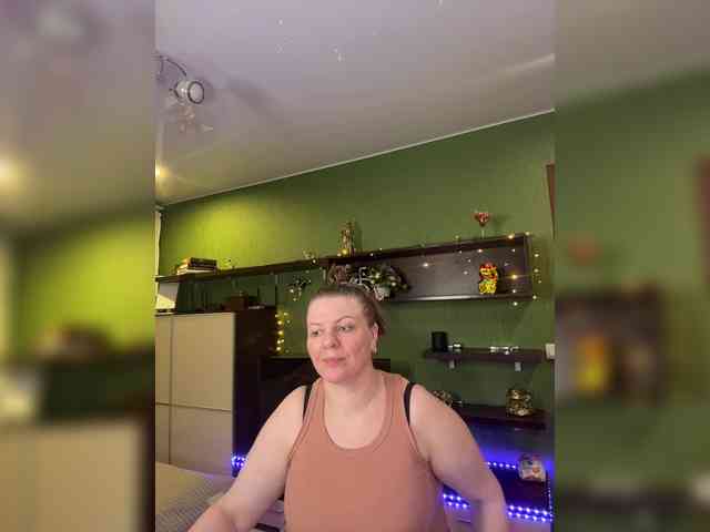 Veronika_Gold webcam