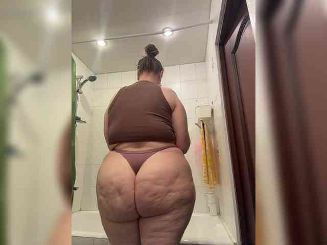Veronika_Gold webcam