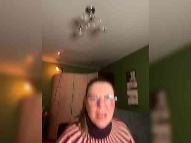 Veronika_Gold webcam