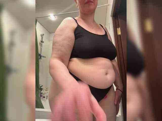 Veronika_Gold webcam