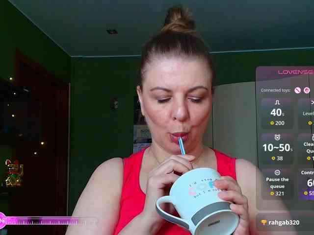 Veronika_Gold webcam