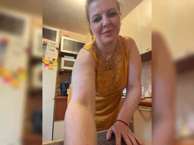 Veronika_Gold webcam