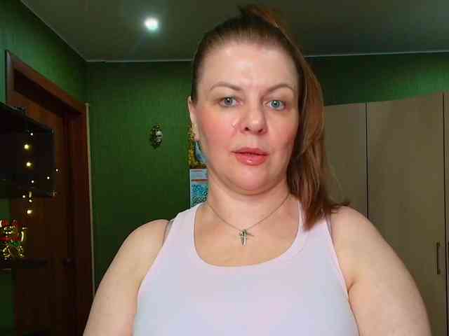 Veronika_Gold webcam