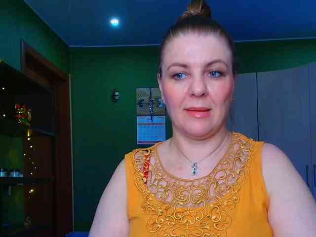 Veronika_Gold webcam
