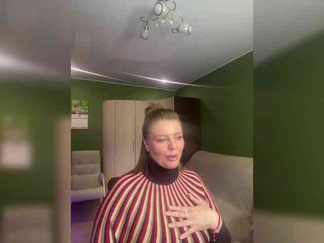 Veronika_Gold webcam