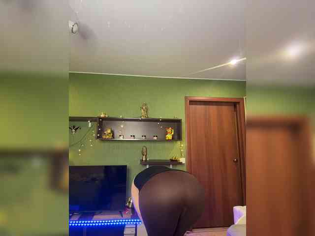 Veronika_Gold webcam